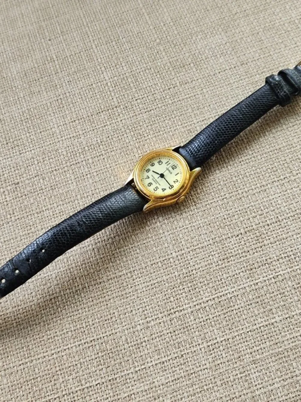 Lorus battery movement leather